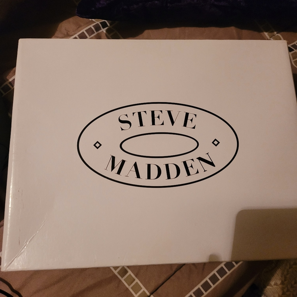 Steve Madden shoes